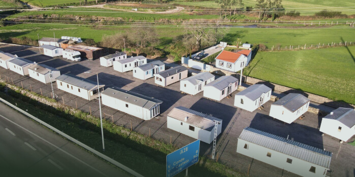 Instalações da Vag Habitat junto à A28 em Vila do Conde